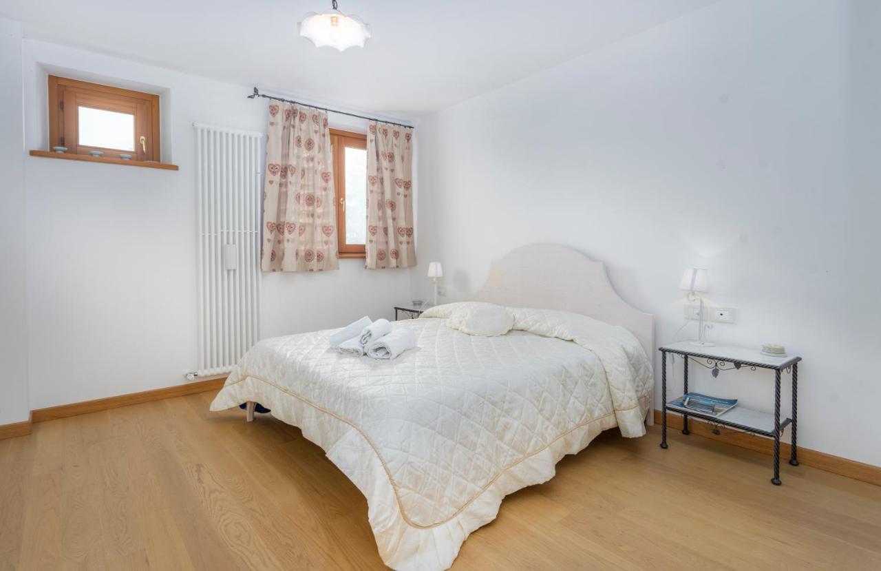 Golf View Apt With Parking And Mountain View! Leilighet Tarvisio Eksteriør bilde