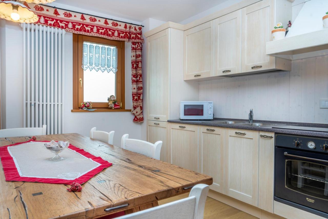 Golf View Apt With Parking And Mountain View! Leilighet Tarvisio Eksteriør bilde