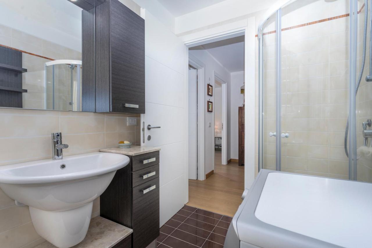 Golf View Apt With Parking And Mountain View! Leilighet Tarvisio Eksteriør bilde